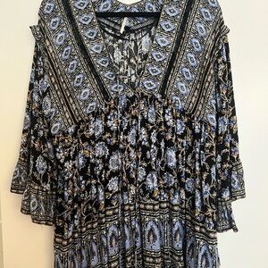 Free People Black and Blue Patterned Flowy Top